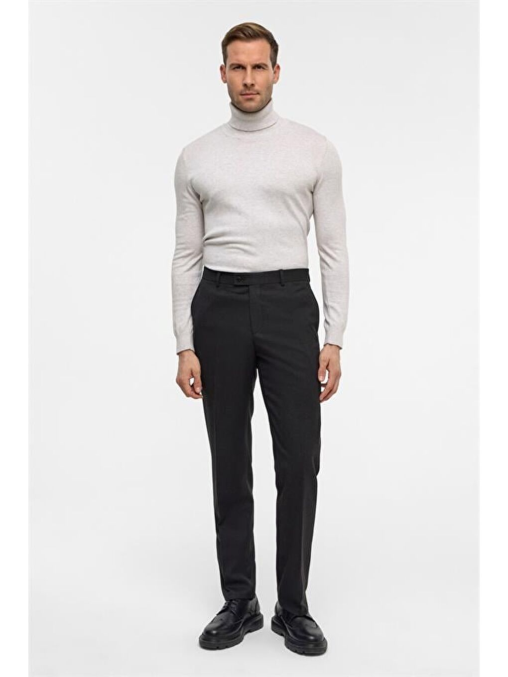 Siyah Regular Desenli Pantolon