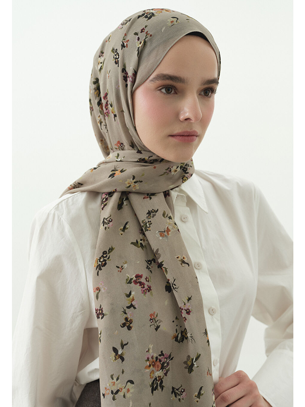 Bej TINY BLOOMS DESENLİ PAMUK VİSKON ŞAL VİZON-2