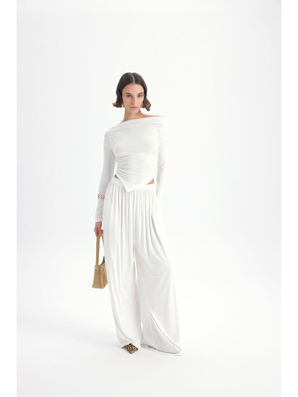 Apolline Üçgen Kesim Ekru Crop Pantolon Takım-1