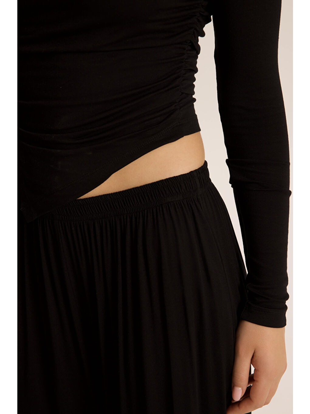 Apolline Üçgen Kesim Siyah Crop Pantolon Takım-7