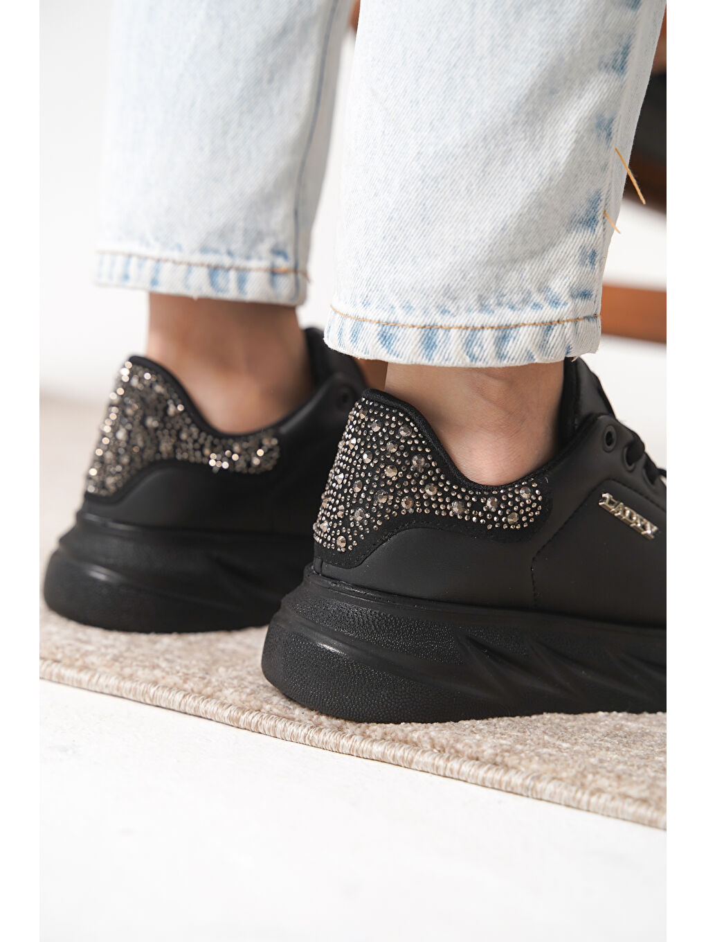 Siyah D0529 Günlük Ortopedik Kadın Sneaker Spor Ayakkabı-4