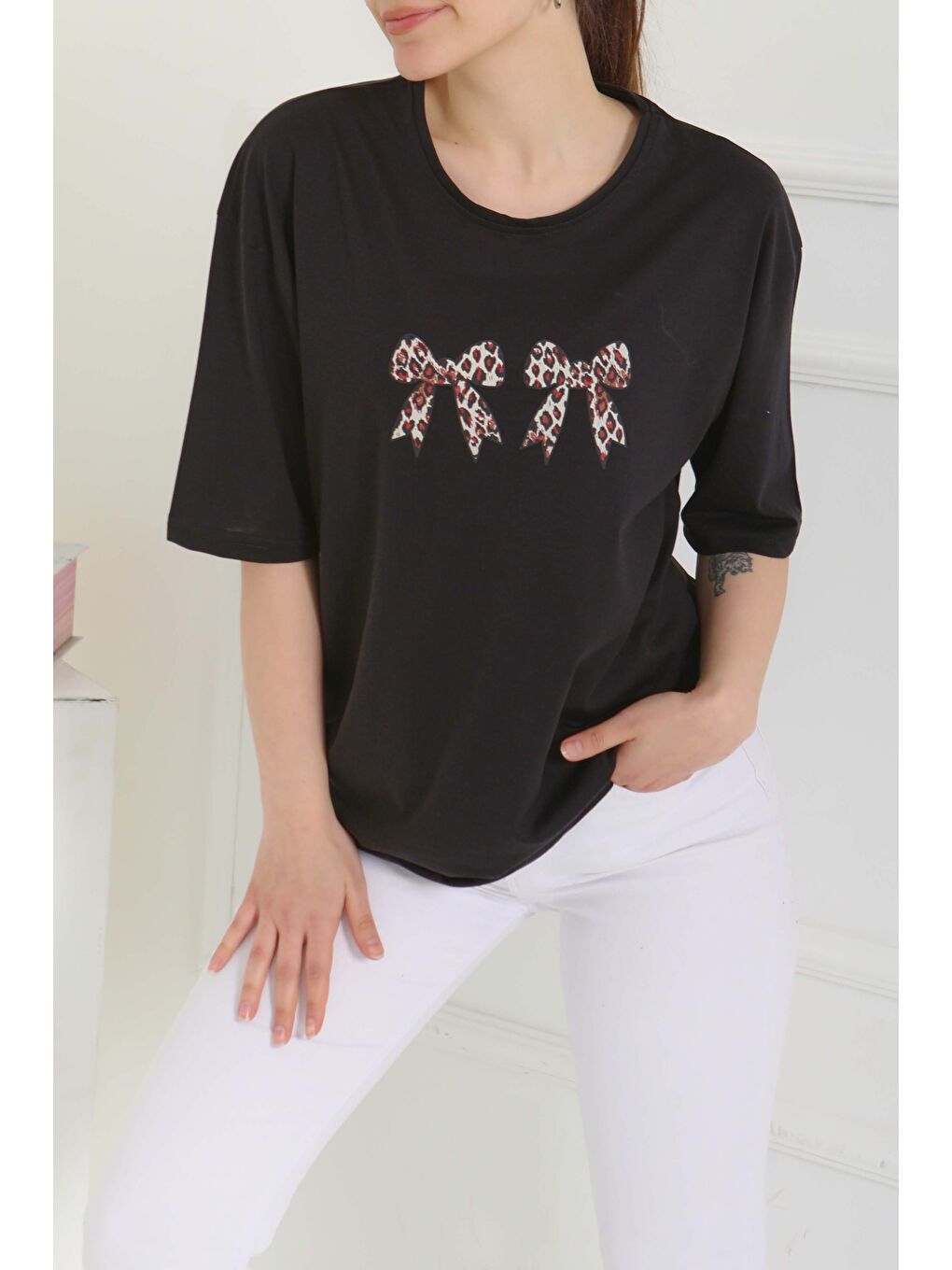 Kurdale Baskılı Kısa Kollu T-Şhirt Siyah - 27120-1