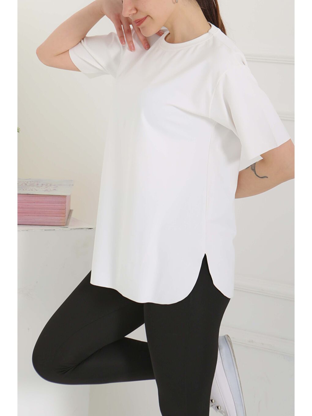 Yırtmalı Kısa Kollu T-Şhirt Beyaz - 27117-4