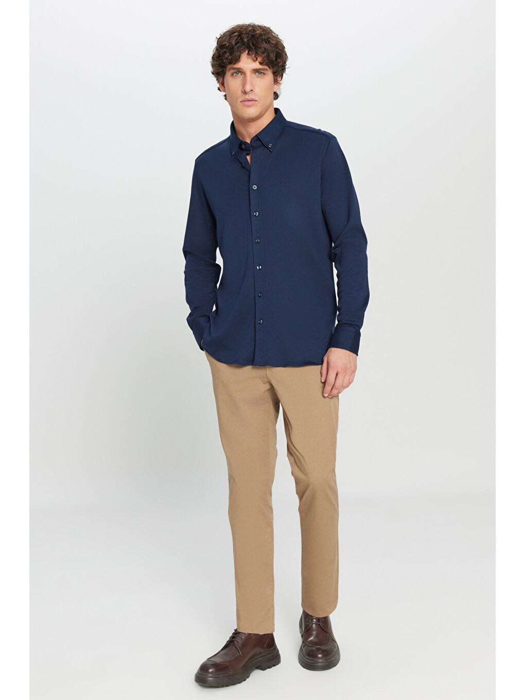 Erkek Lacivert %100 Pamuk Slim Fit Dar Kesim Düğmeli Yaka Örme Gömlek-1