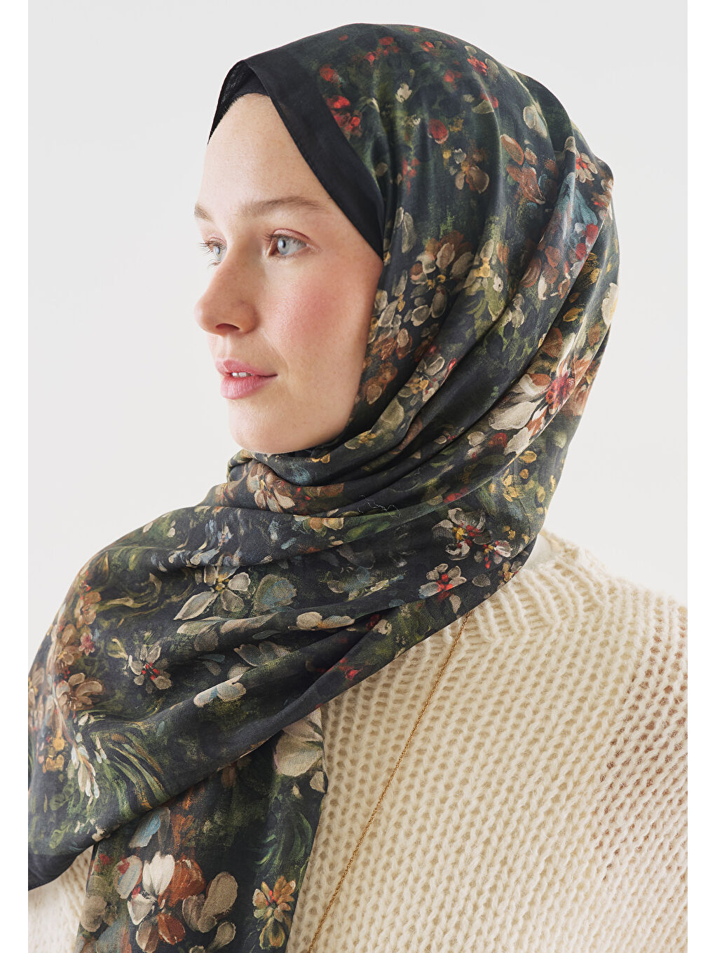 Siyah DARK BEAUTY DESENLİ PAMUK VİSKON ŞAL SİYAH-3