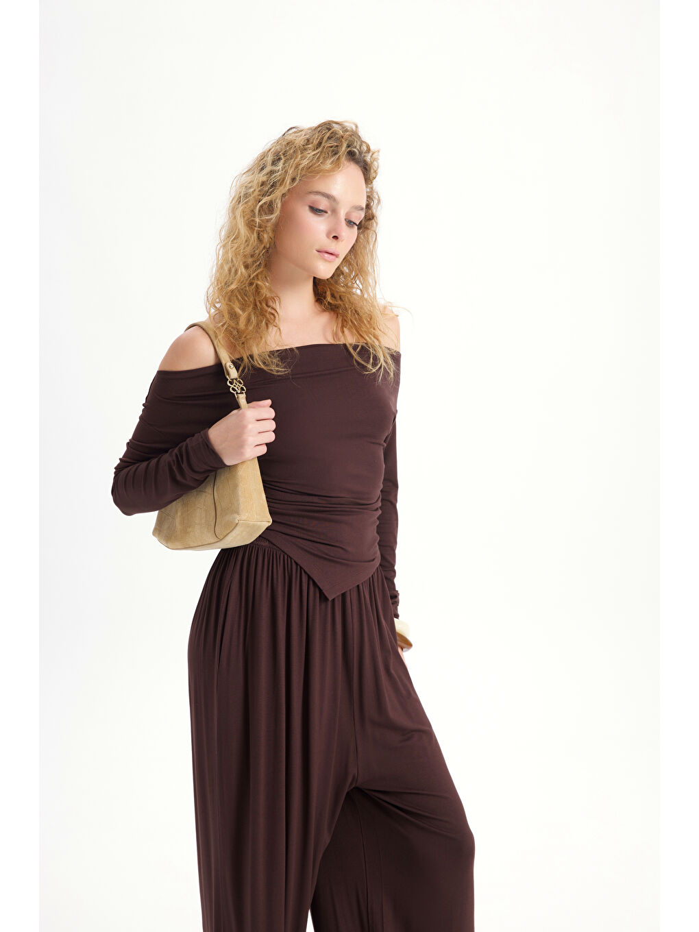 Kahverengi Apolline Üçgen Kesim Kahve Crop Pantolon Takım