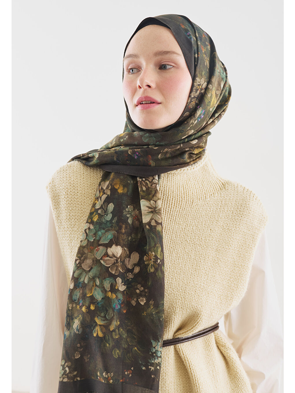 Kahverengi DARK BEAUTY DESENLİ PAMUK VİSKON ŞAL KAHVE