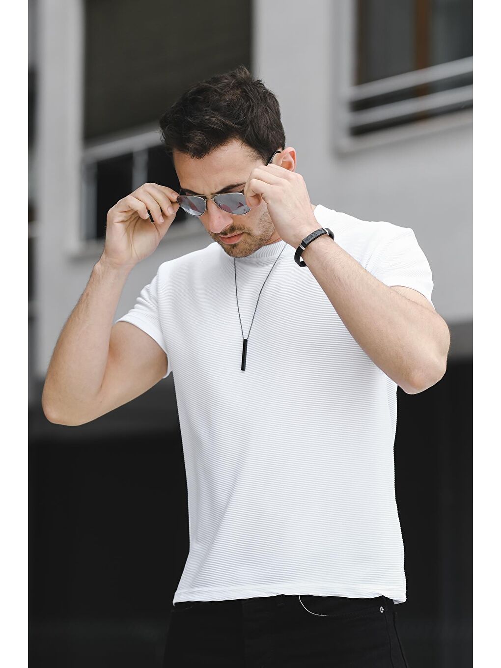 Beyaz Kumaş Basic Slim Fit Likralı Erkek Tişört-1