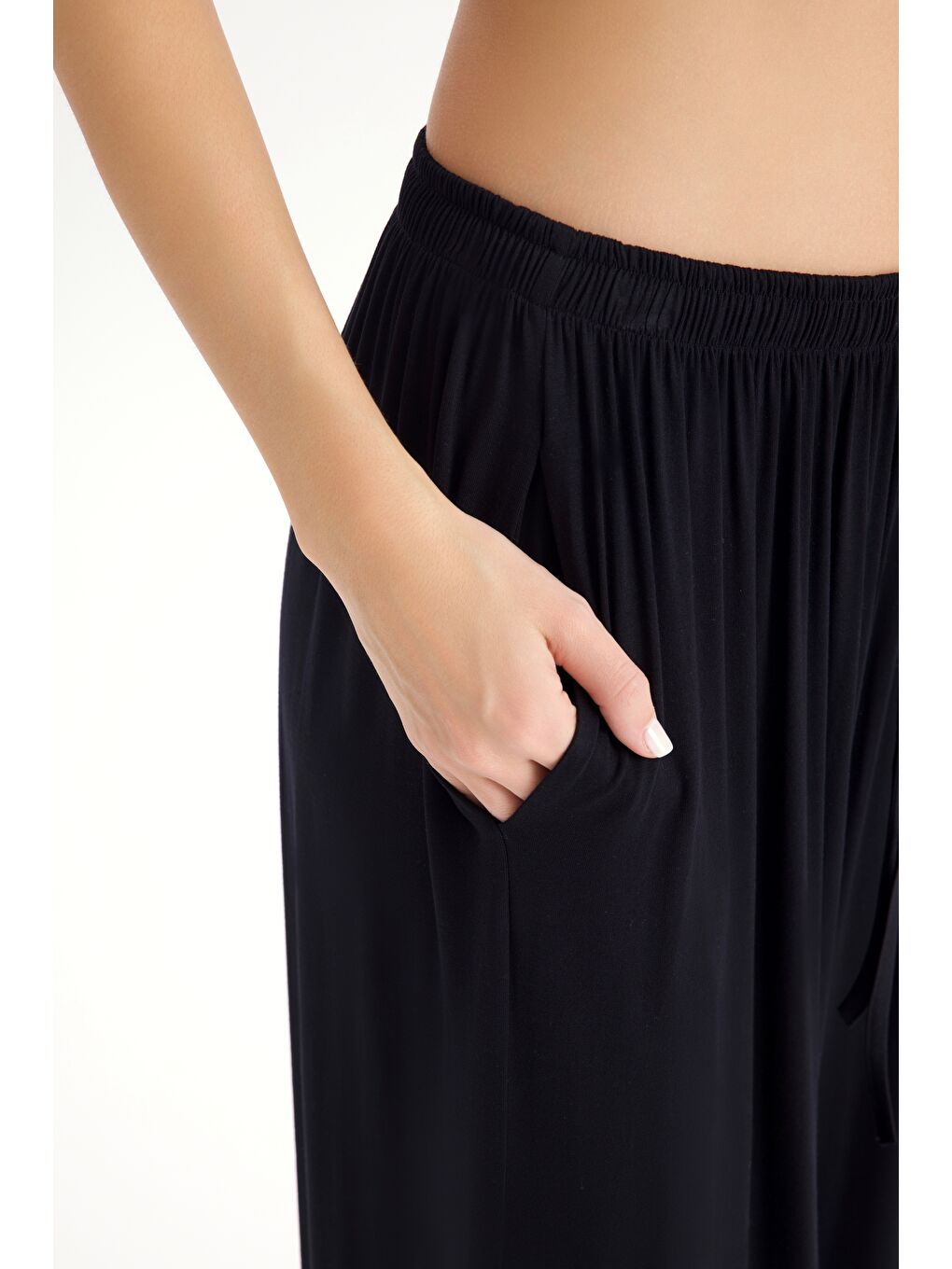 Merlin Bağlamalı Siyah Crop Pantolon Takım-7