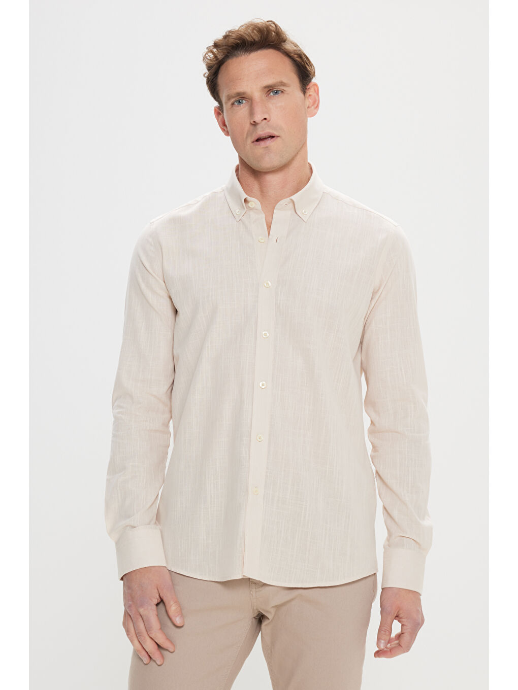 Erkek Bej %100 Pamuk Oxford Slim Fit Dar Kesim Düğmeli Yaka Flamlı Gömlek-3