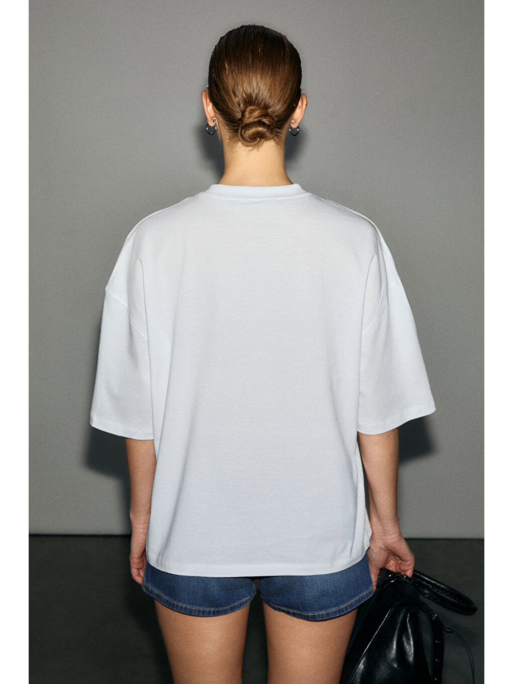 Beyaz RIKI Kadın Yumuşak Kumaşlı %100 Organik Pamuklu Yuvarlak Yaka Kısa Kol BEYAZ T-Shirt-4