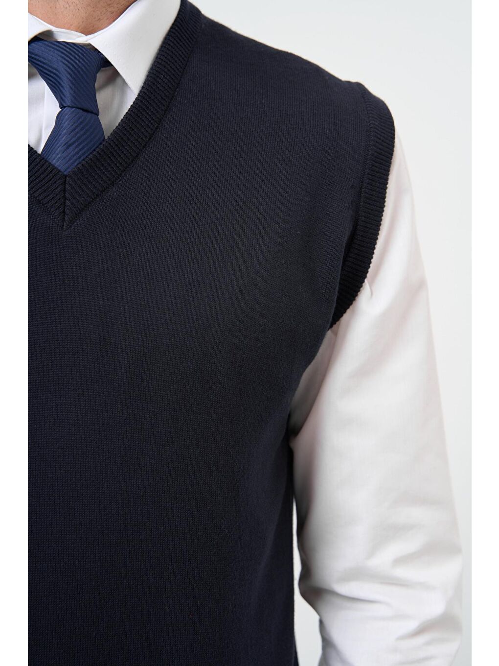 Koyu Lacivert Düz Örme V Yaka Classic Comfort Fit Triko 1012245003-3