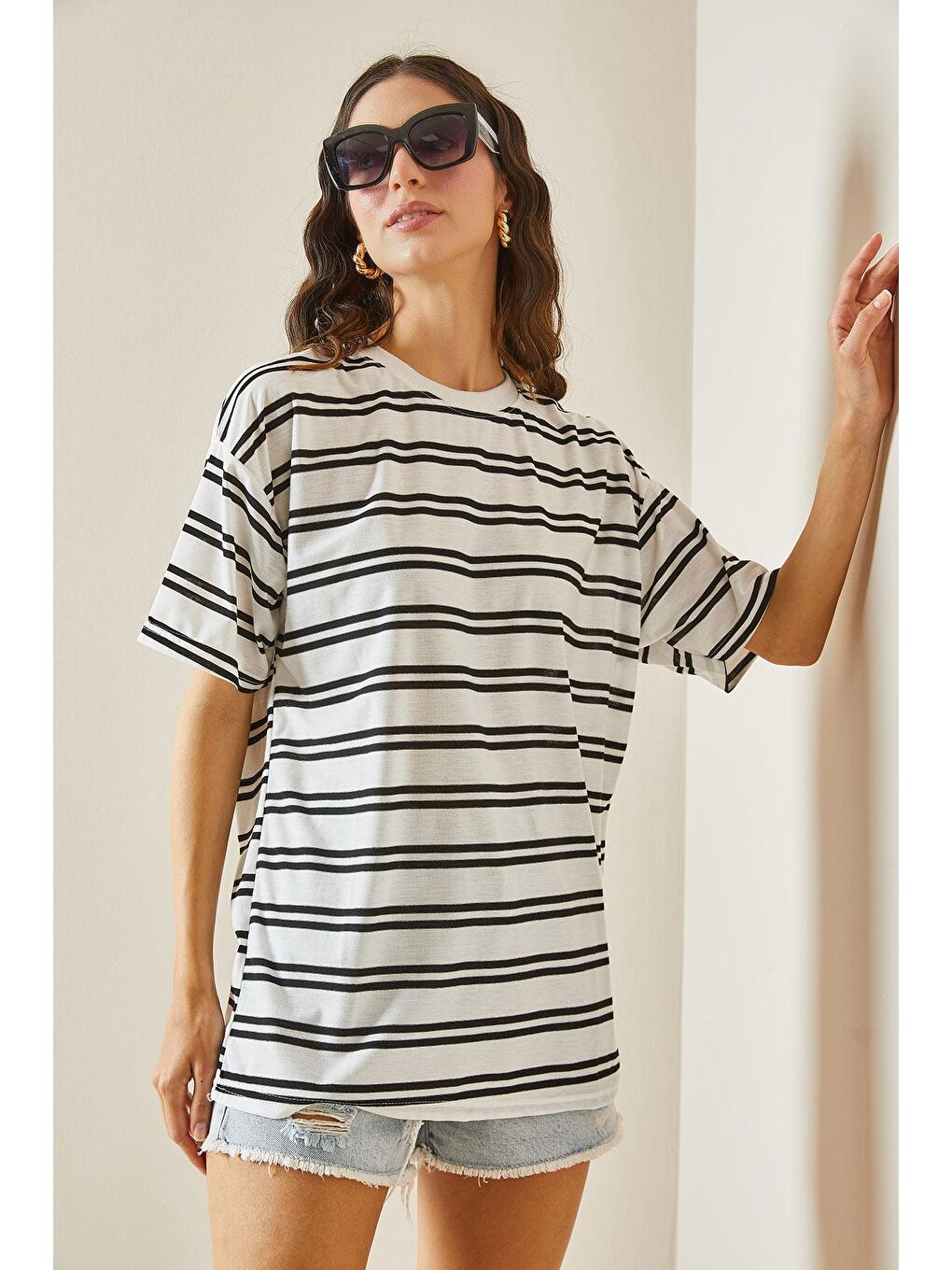 XHAN Beyaz Çizgili Oversize T-Shirt 5YXK1-48508-01 - 3