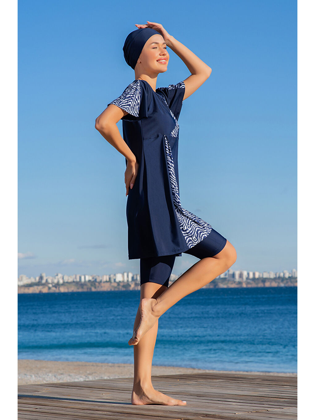 Elastanlı Kısa Kollu Yarı Kapalı Mayo 25222 2 Lacivert-1