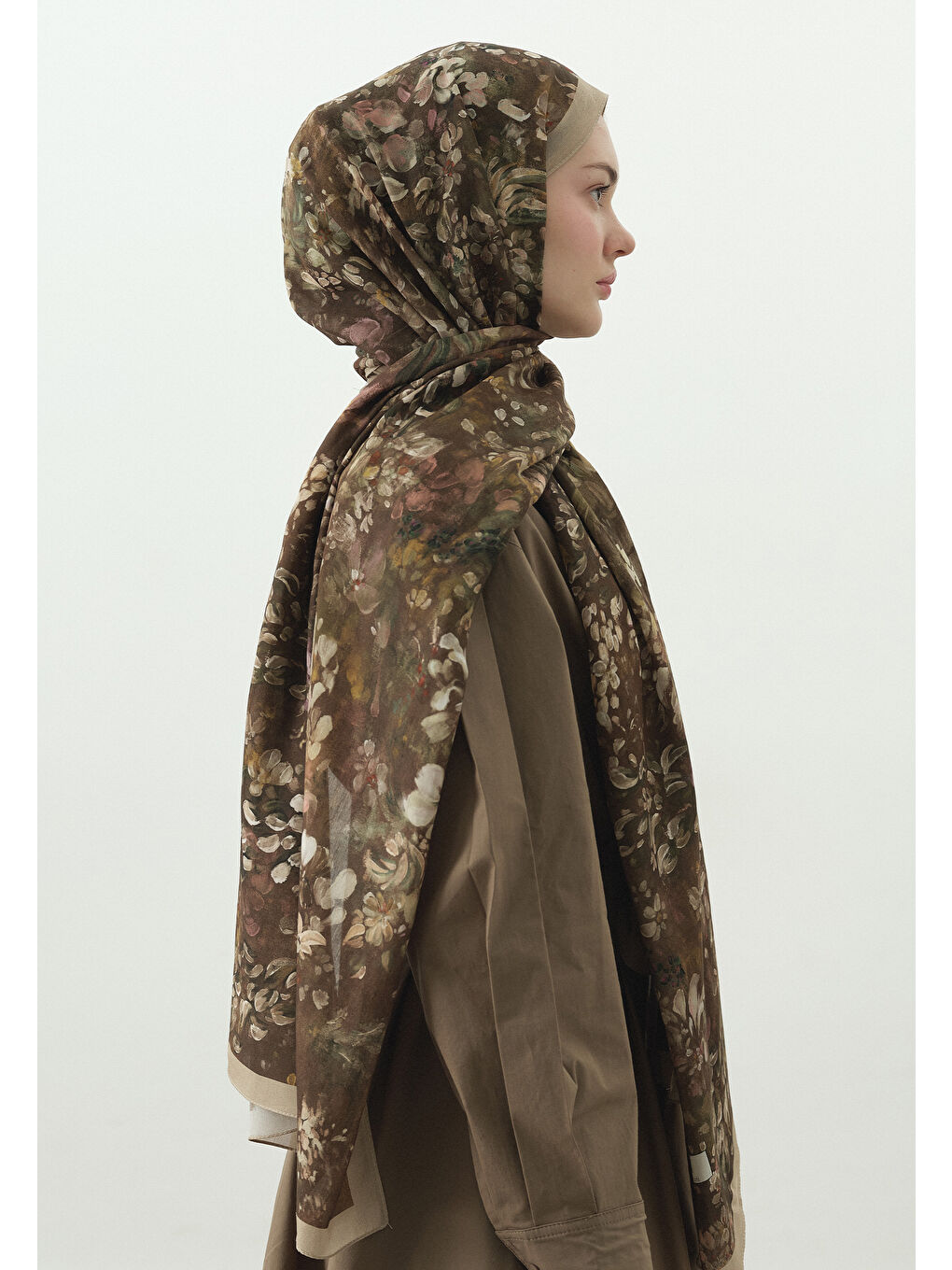 Kahverengi DARK BEAUTY DESENLİ PAMUK VİSKON ŞAL SÜTLÜ KAHVE-2