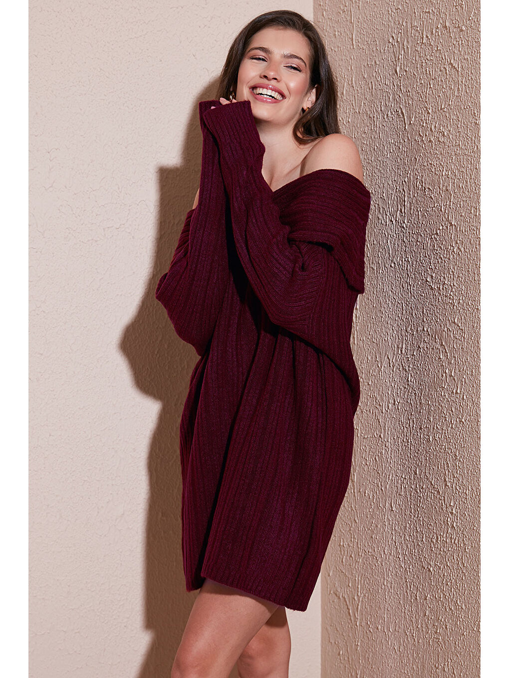 Bordo Oversize Fit Kayık Yaka Uzun Kollu Mini Triko Kadın Elbise 4615218-1