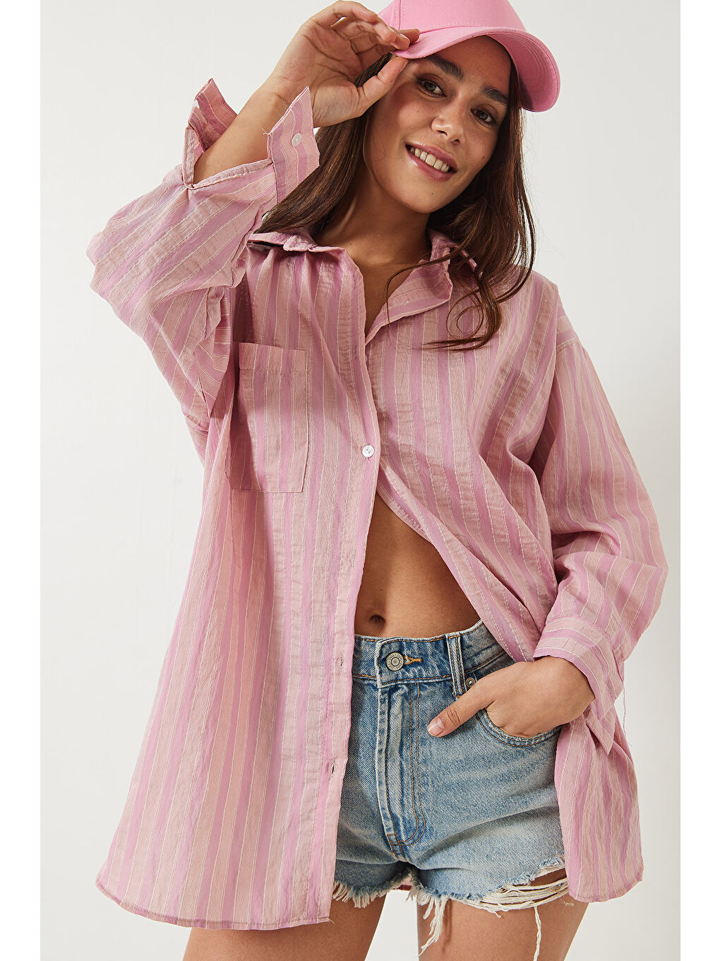 Pembe Kadın Tek Cep Detaylı Çizgili Oversize Gömlek-5