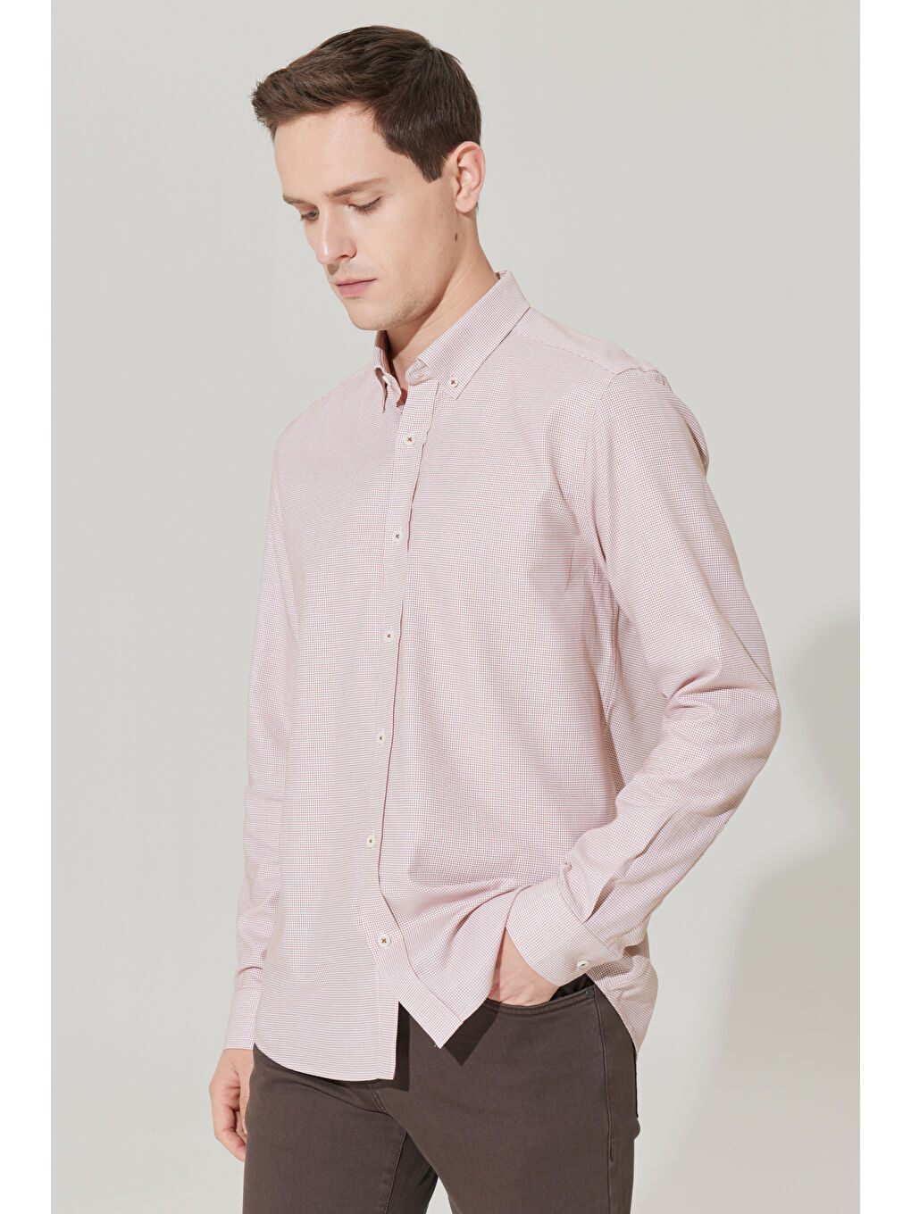 Erkek Beyaz-Kiremit Slim Fit Dar Kesim Düğmeli Yaka Armürlü Gömlek-2