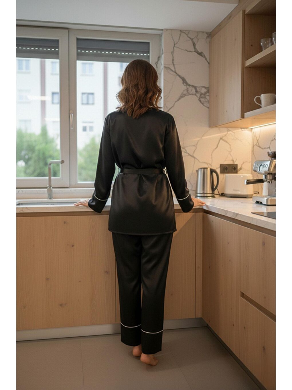 Siyah Soft Glow Şal Yaka Uzun Kol Saten Pijama Takımı-1