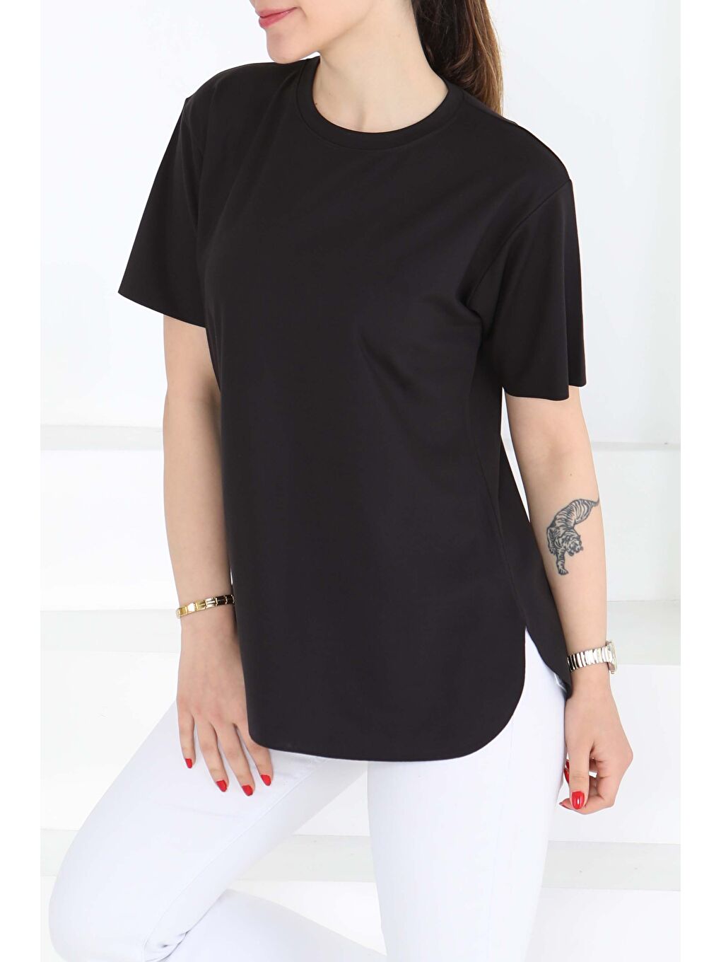 Yırtmalı Kısa Kollu T-Şhirt Siyah - 27117-1