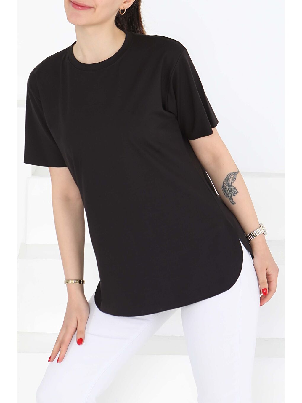 Yırtmalı Kısa Kollu T-Şhirt Siyah - 27117-2