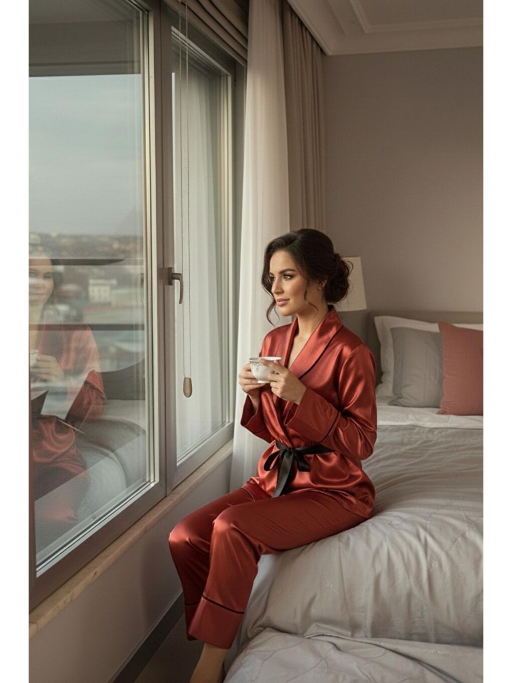 Kahverengi Kiremit Soft Glow Şal Yaka Uzun Kol Saten Pijama Takımı-2