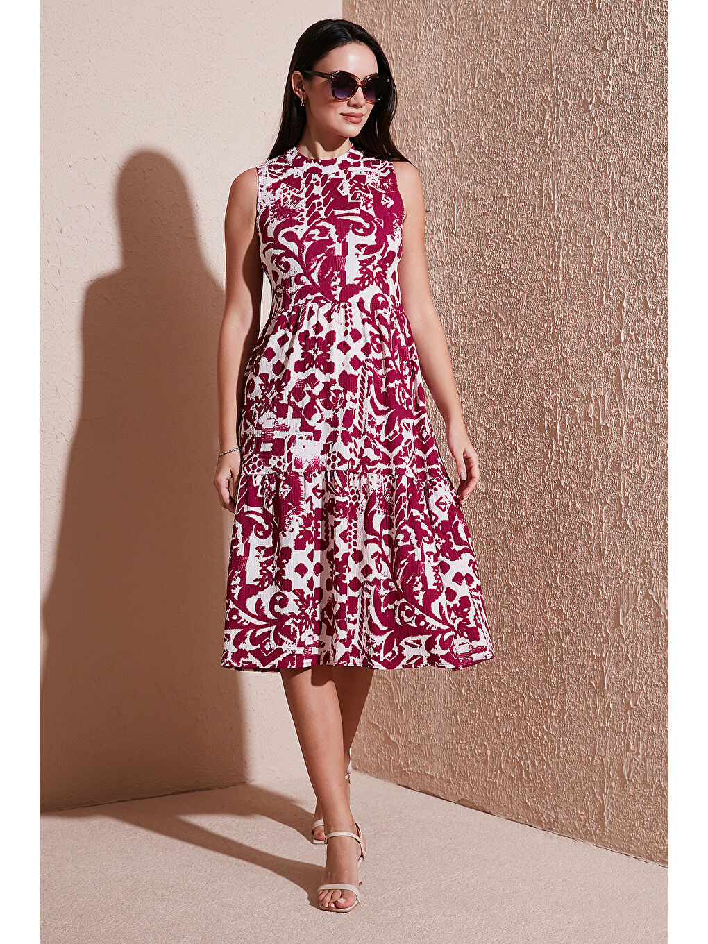 Mürdüm Desenli Regular Fit Kolsuz Kadın Elbise 5865731-4