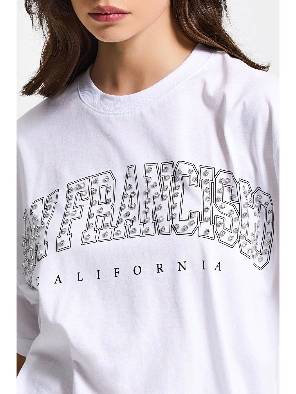 Kadın Beyaz s6-2 Oversize Özel Parlak Taşlı Sloganlı Bol Kesim T-shirt-1