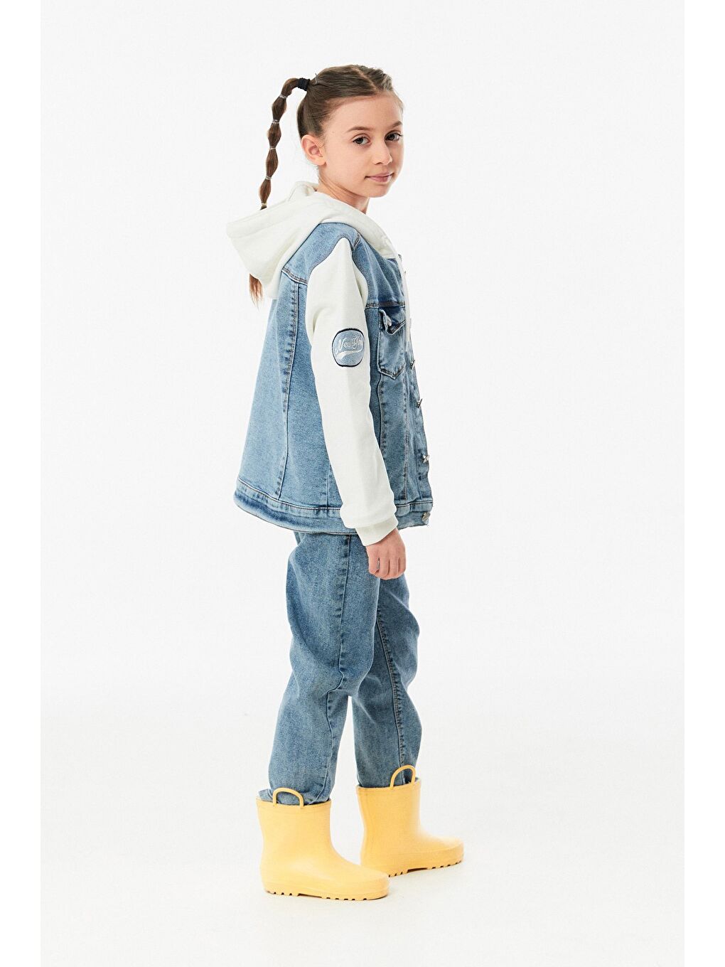 Mavi Nakışlı Kapüşonlu Kız Çocuk Jean Ceket-1