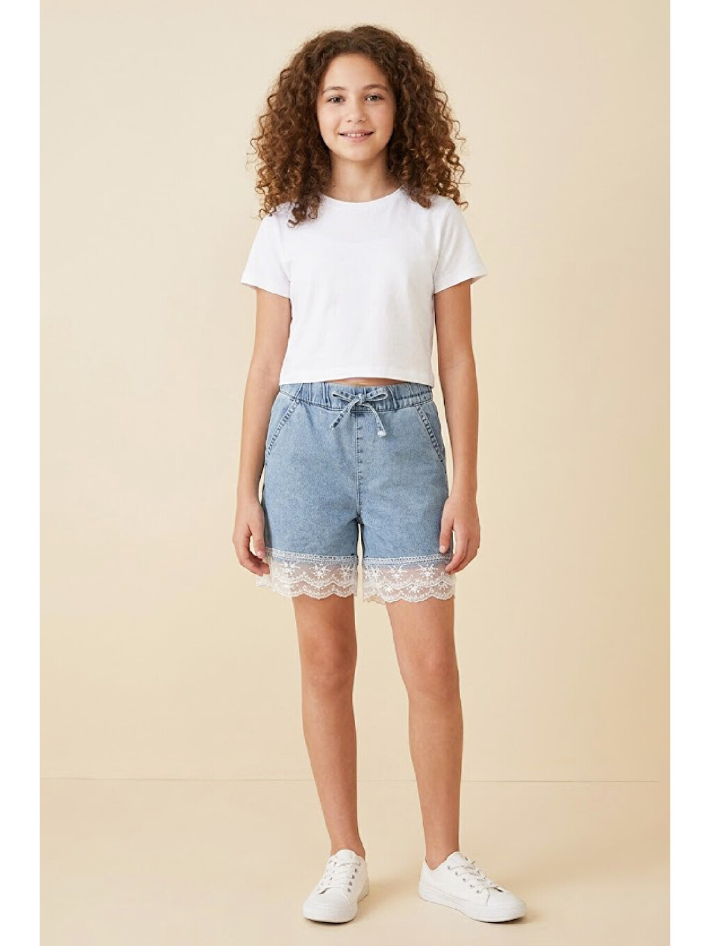 Mavi Kız Çocuk Tül Dantelli Ve Beli Lastikli Jean Şort 2-12 Yaş 12674SK-1