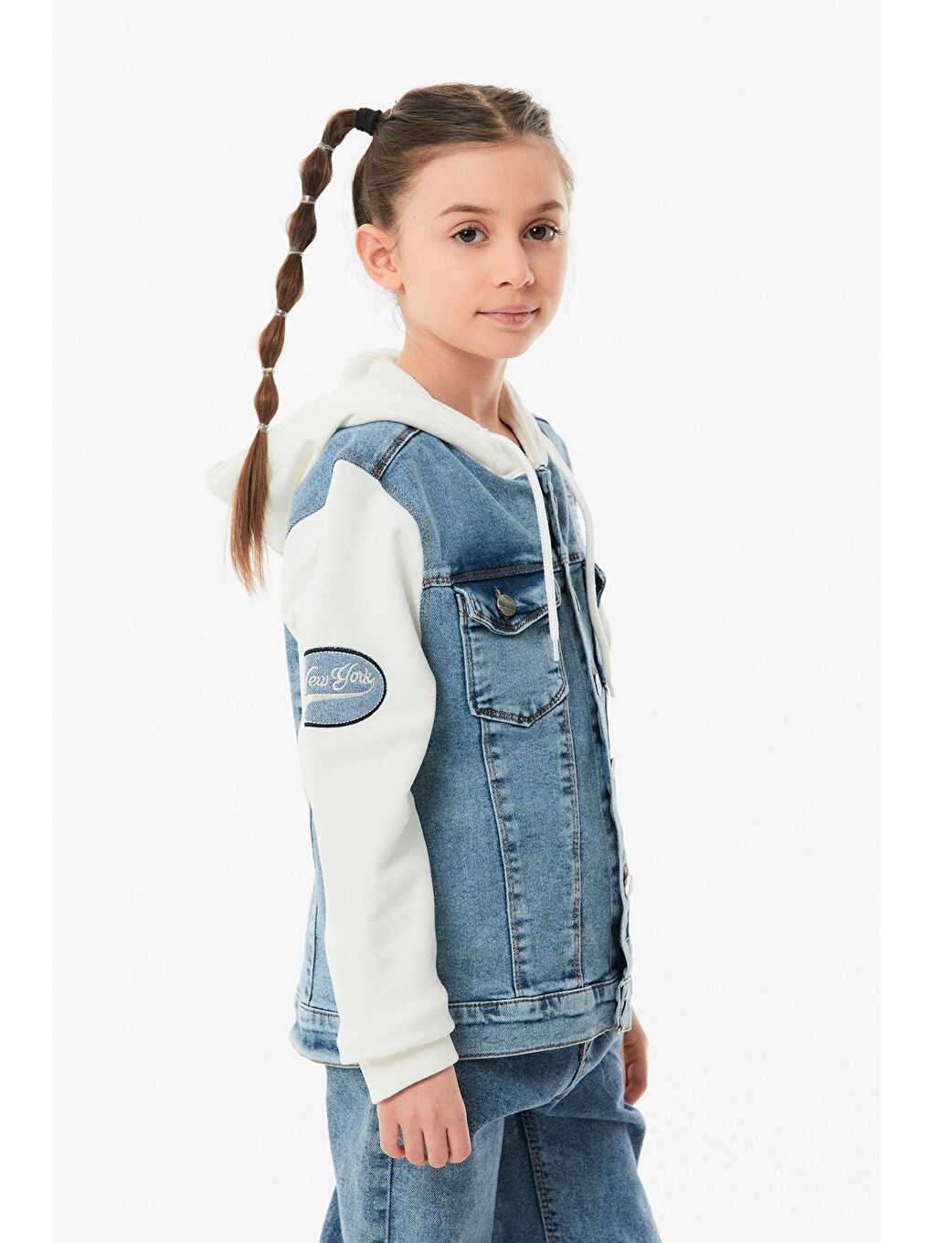 Mavi Nakışlı Kapüşonlu Kız Çocuk Jean Ceket-3