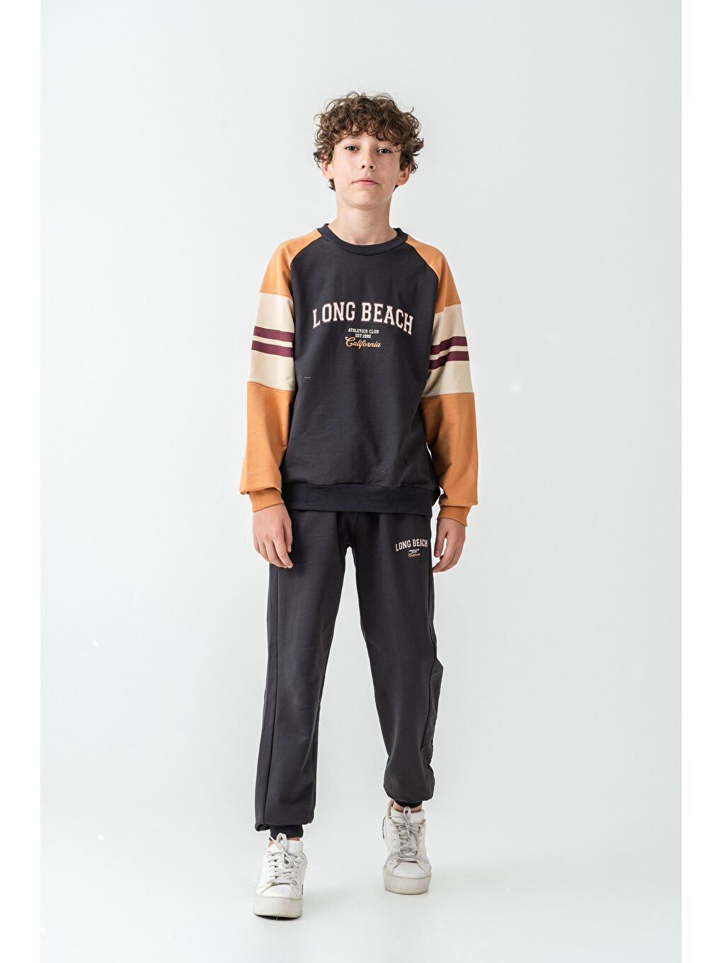 Gri Long Beach Baskılı Üst Sweat Kollar Garnili  Erkek Çocuk Alt Üst Eşofman Takımı-1