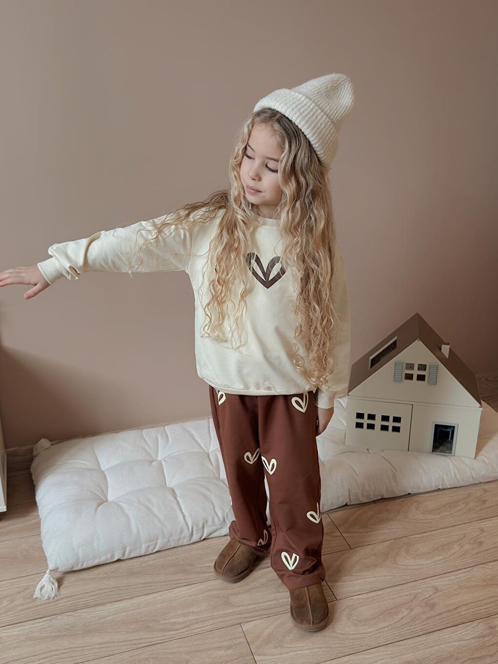 Ekru Kız Çocuk Pamuklu Love Desenli Eşofman Takımı Krem-2