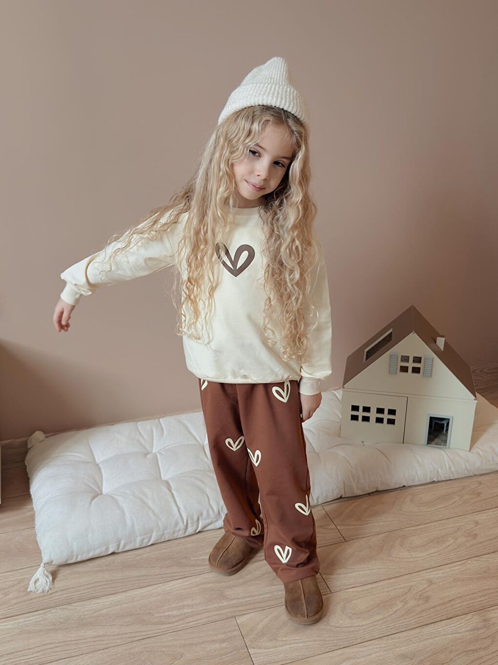 Ekru Kız Çocuk Pamuklu Love Desenli Eşofman Takımı Krem-3