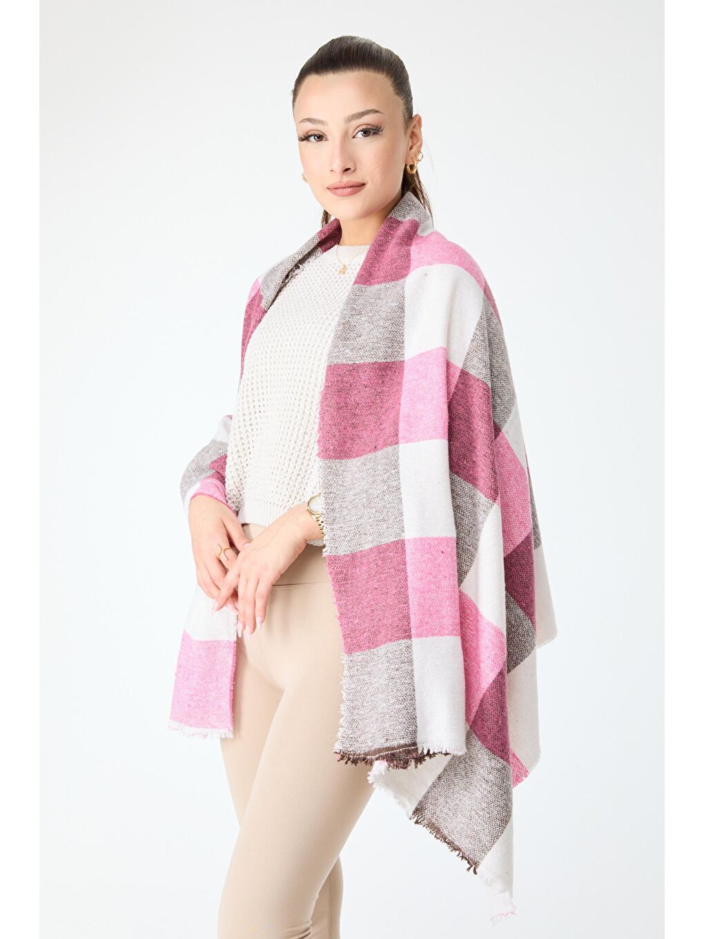 Orta Kadın Beyaz Çift Taraflı Omuz Şalı - 23884-2