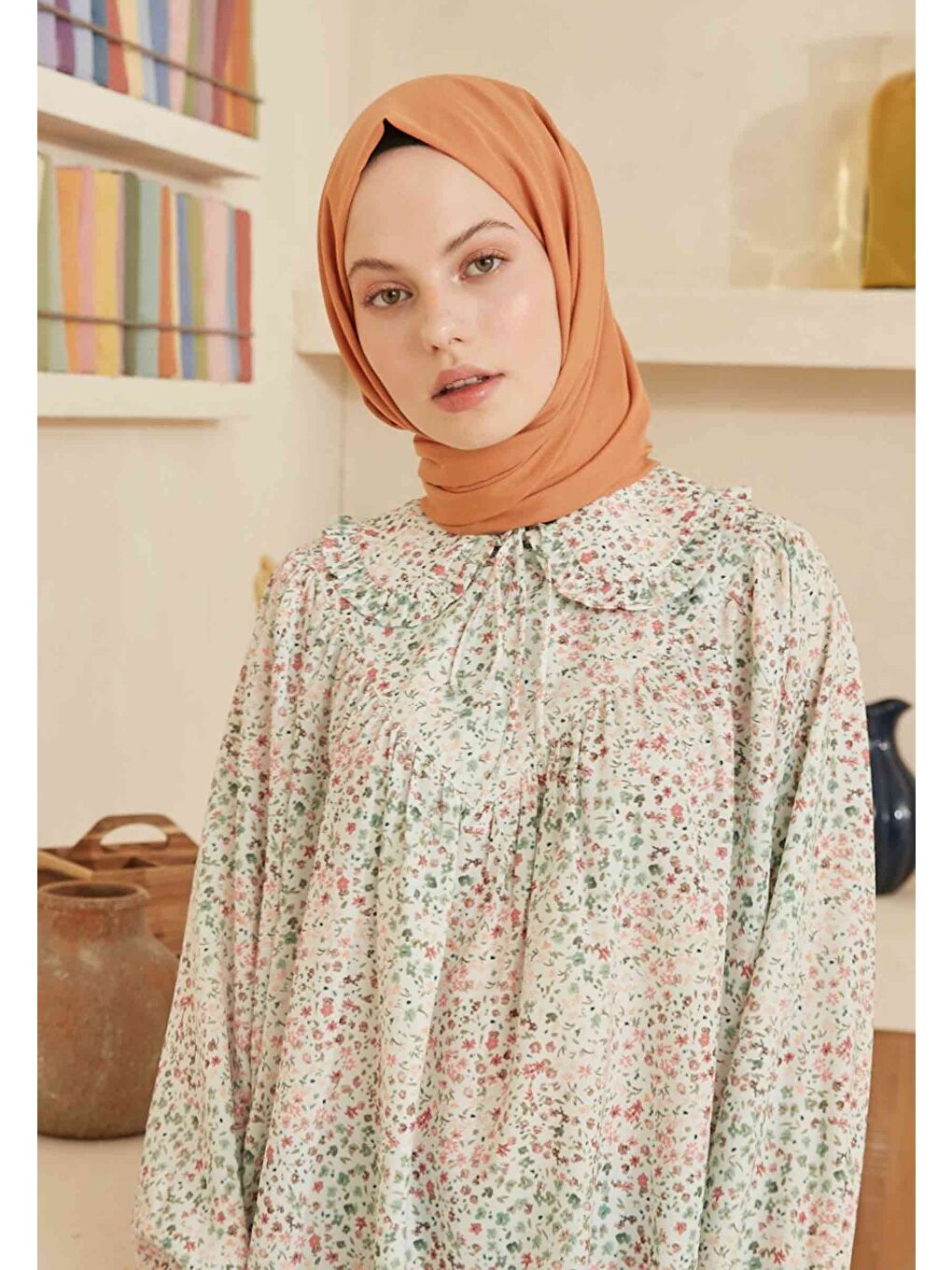 Bej İnce Pamuk Vual Şal Tatlı Badem-1