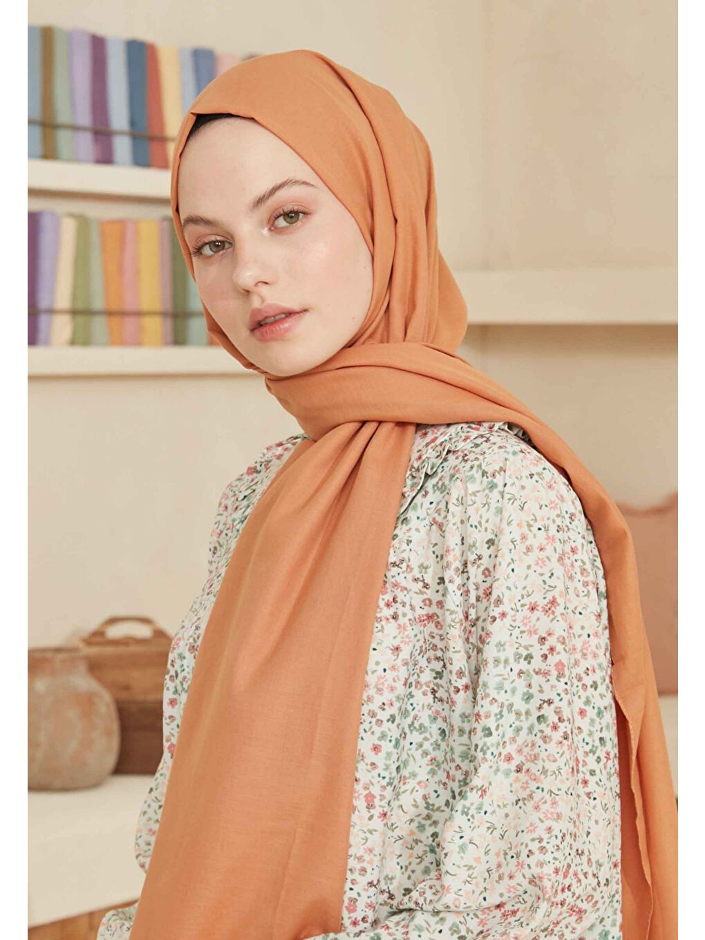 Bej İnce Pamuk Vual Şal Tatlı Badem-2