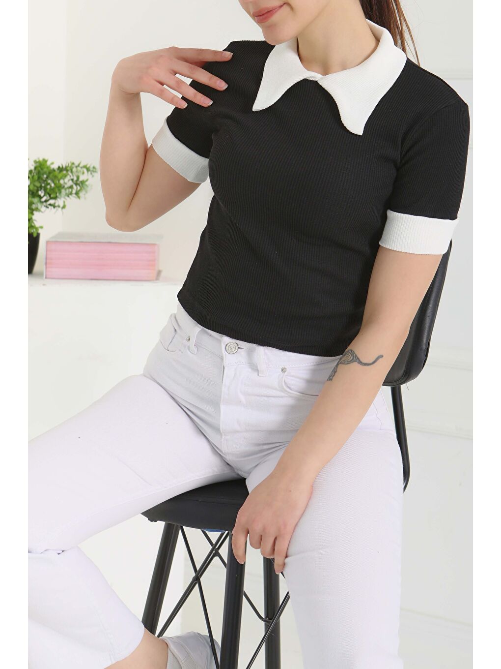 Yaka Garnili Crop Siyah - 27139-2