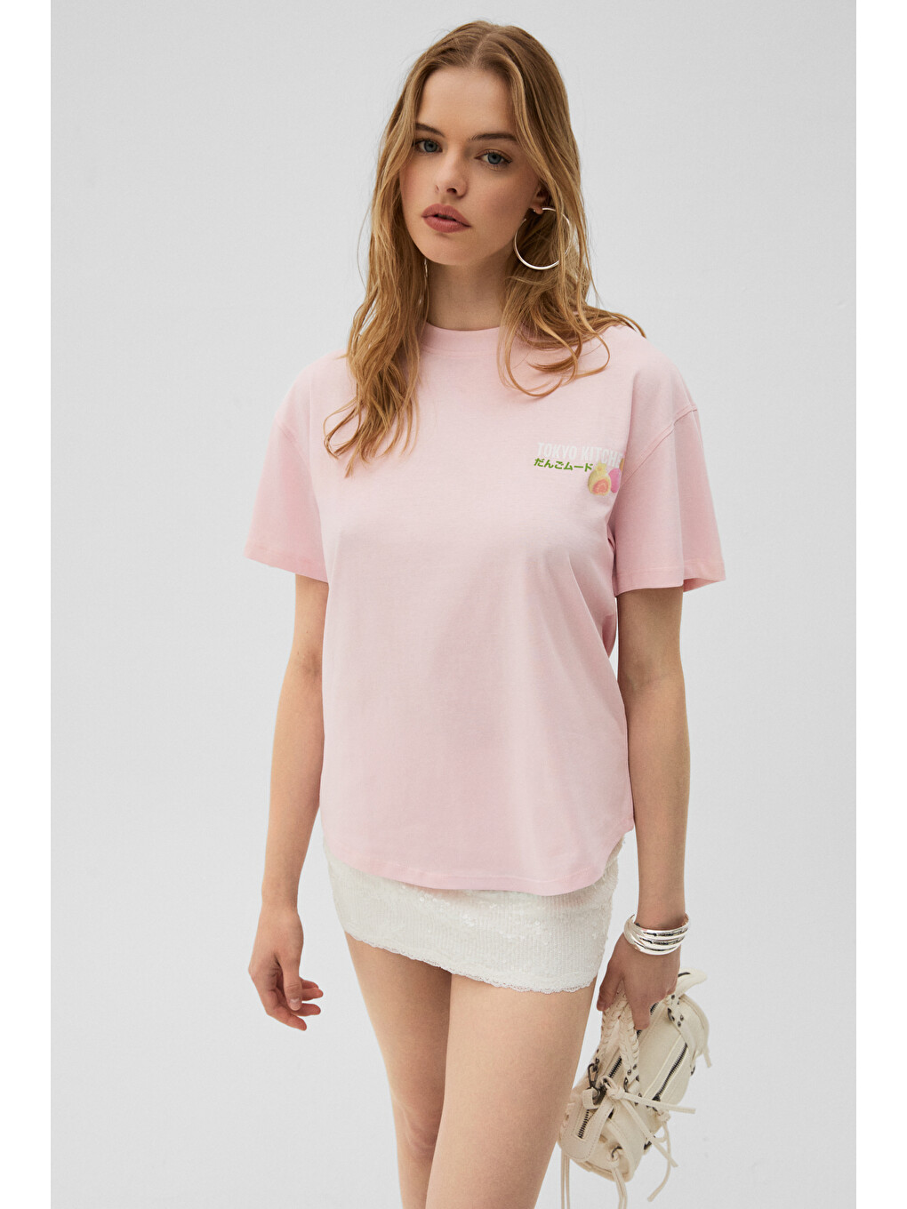 Pembe MOCHI Kadın %100 Organik Pamuklu Yuvarlak Yakalı Baskılı PEMBE T-Shirt-3