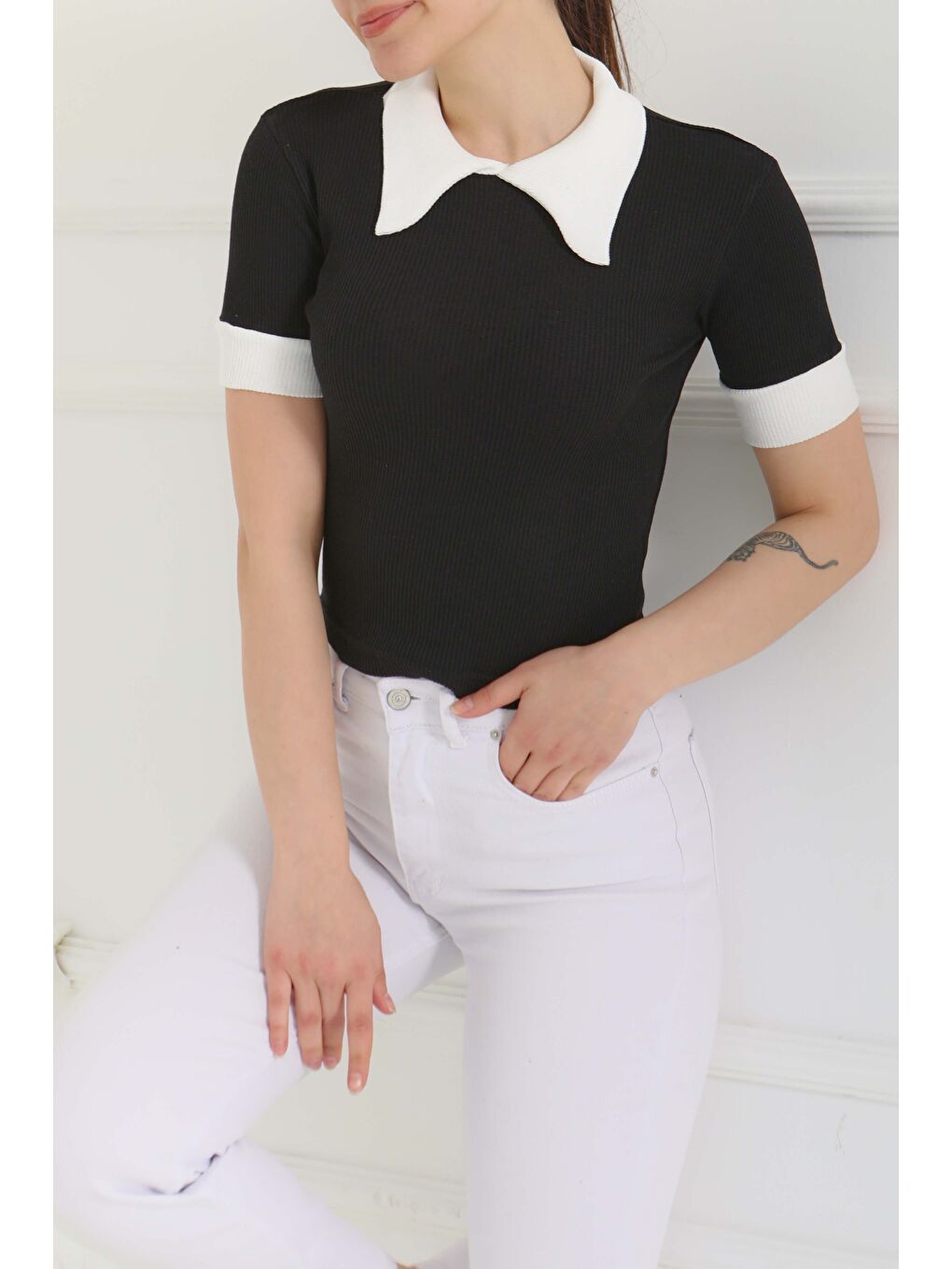 Yaka Garnili Crop Siyah - 27139-5