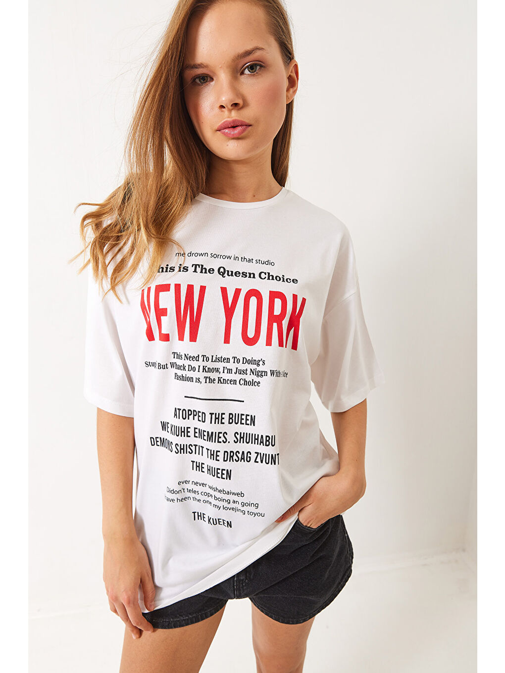 Beyaz Kadın New York Baskılı Oversize T-Shirt-4