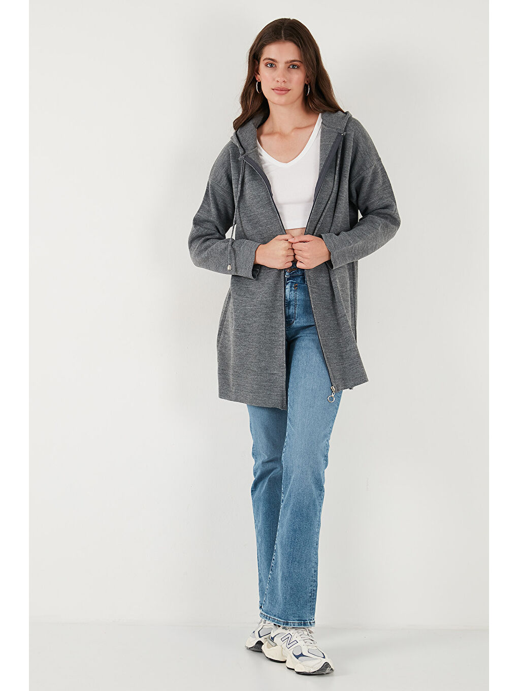 Antrasit Modest Fermuarlı Uzun Triko Kadın Hırka 4616176-2