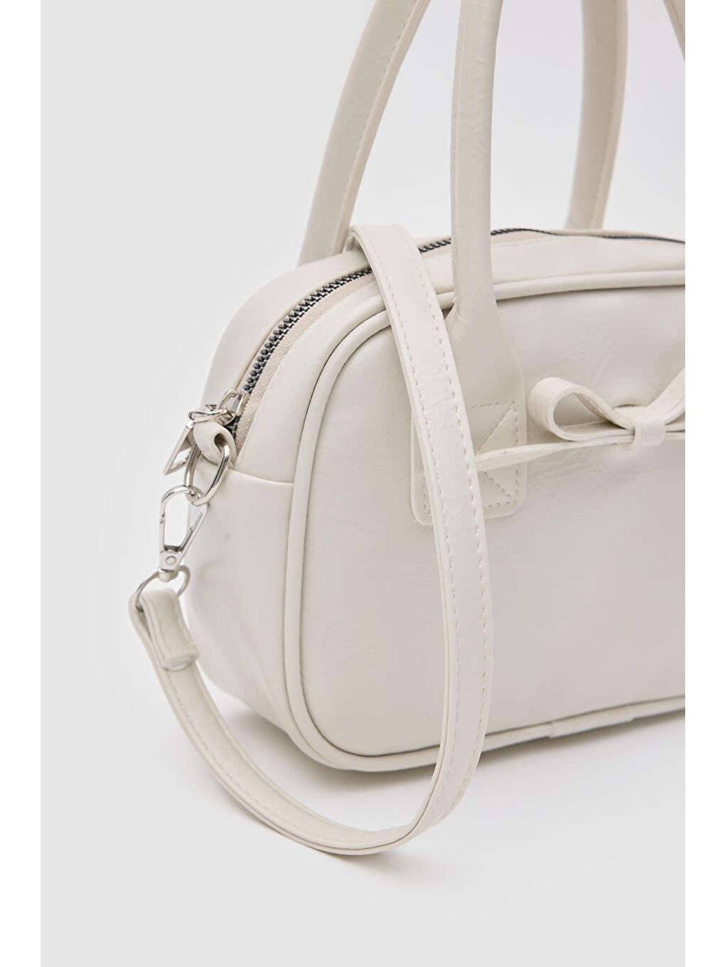 Ekru Perfect Kurdele Detaylı Bowling El Ve Çapraz Çanta Krem-3