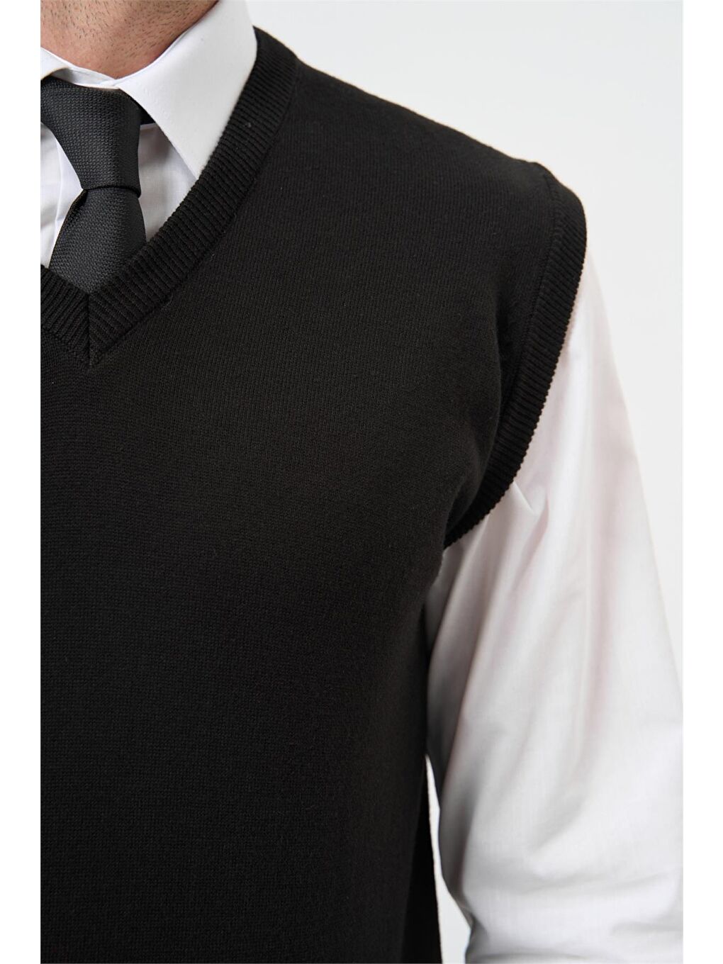 Siyah Düz Örme V Yaka Classic Comfort Fit Triko 1012245003-3