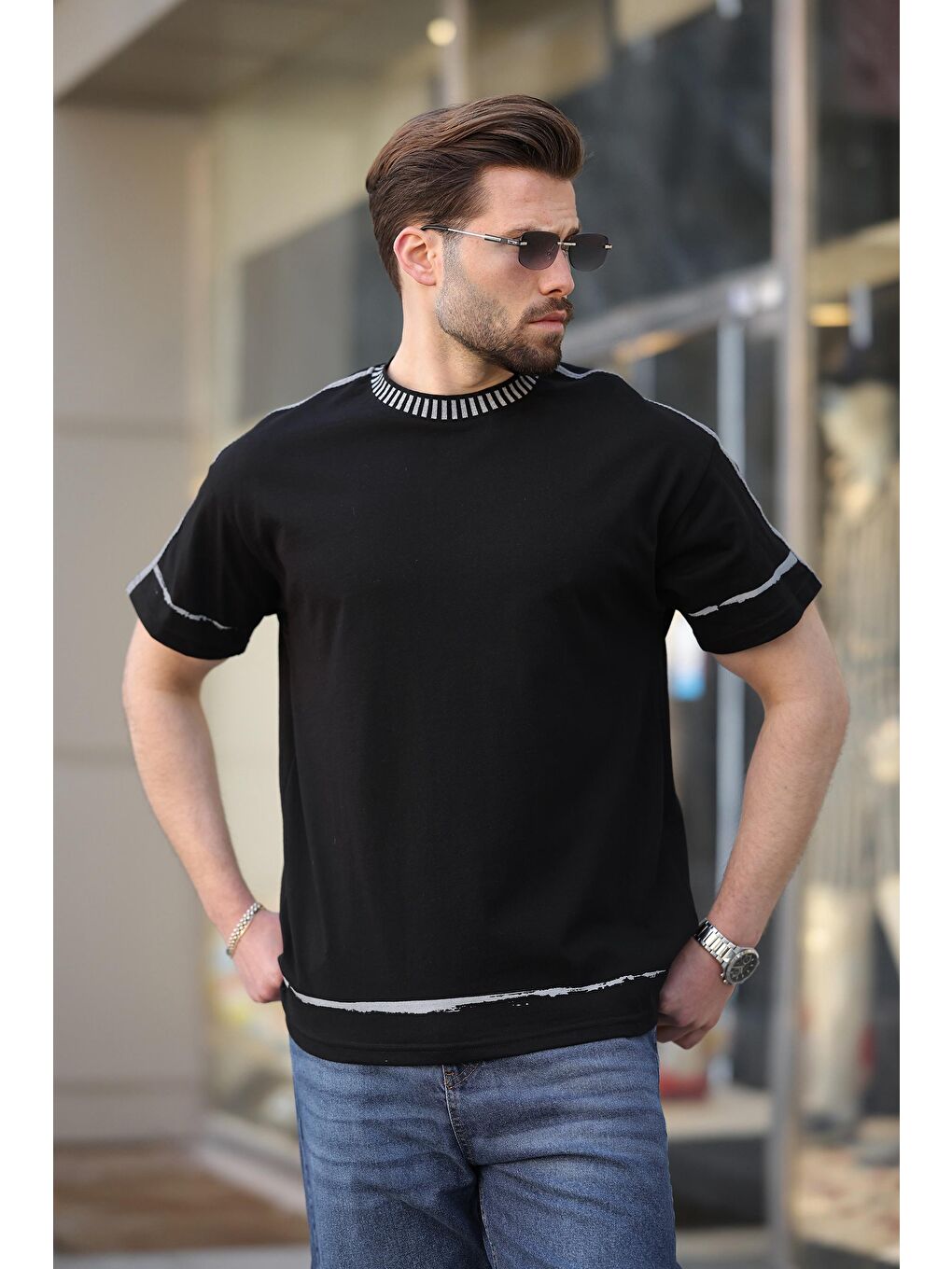 Siyah Bisiklet Yaka Basic Erkek Tişört E7140