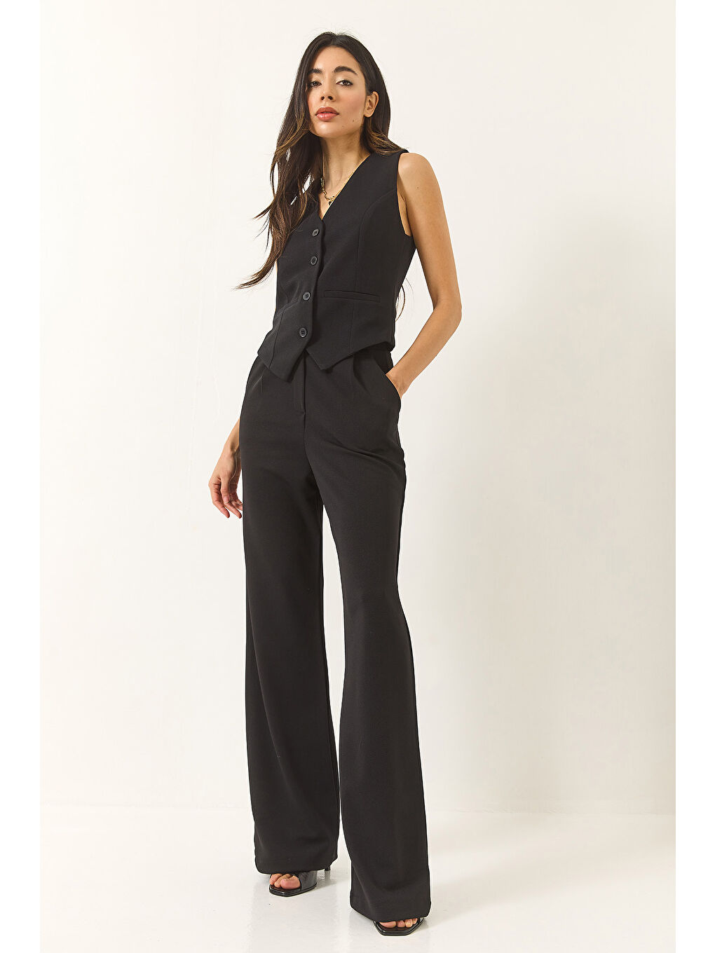 Siyah Kadın Yüksek Bel Rahat Palazzo Pantolonlu Yelekli Örme Alt-Üst Takım-3