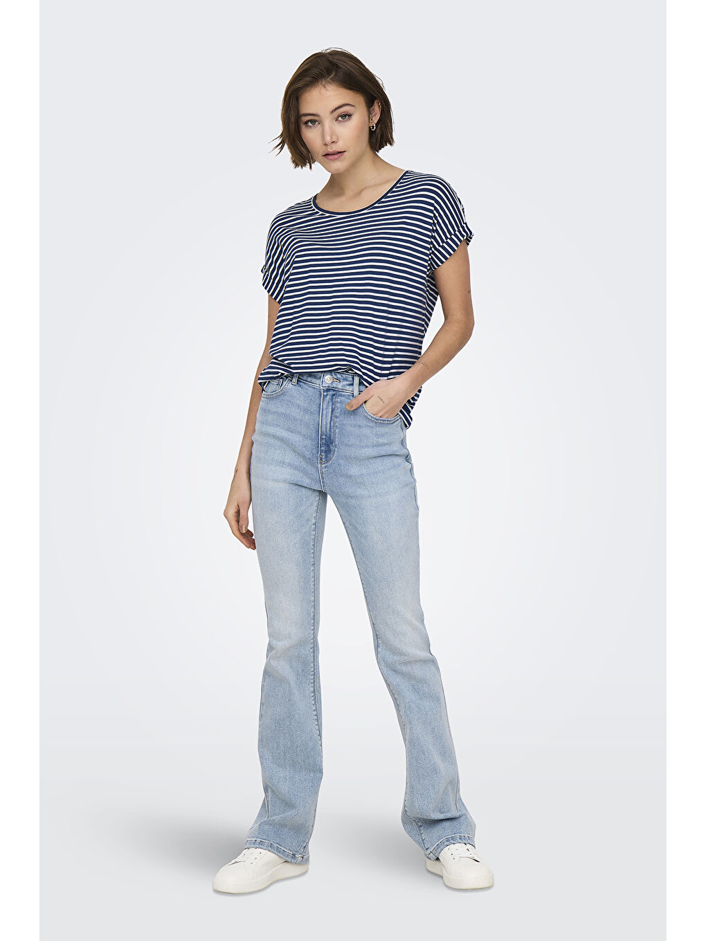 Lacivert Onlmoster Streç Çizgili Regular Fit Bisiklet Yaka Kadın T Shirt 15206243-1