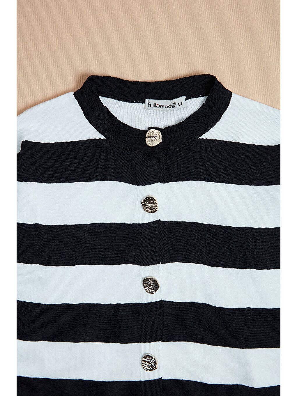 Siyah Çizgili Düğmeli Kız Çocuk Triko Hırka-3