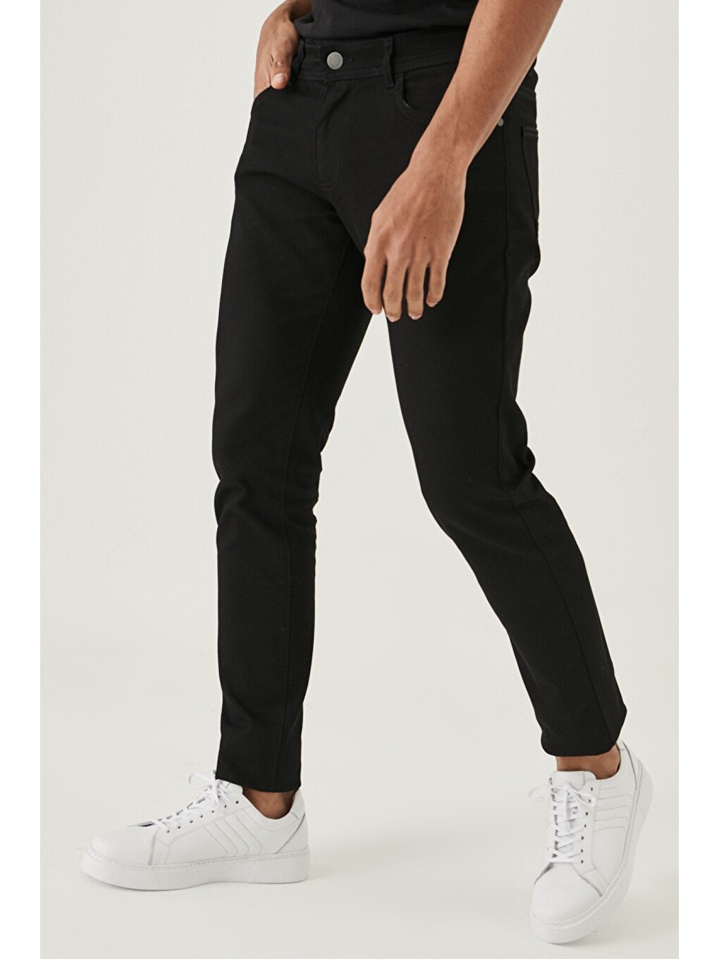 Erkek Siyah Comfort Fit Rahat Kesim Denim Jean Pantolon