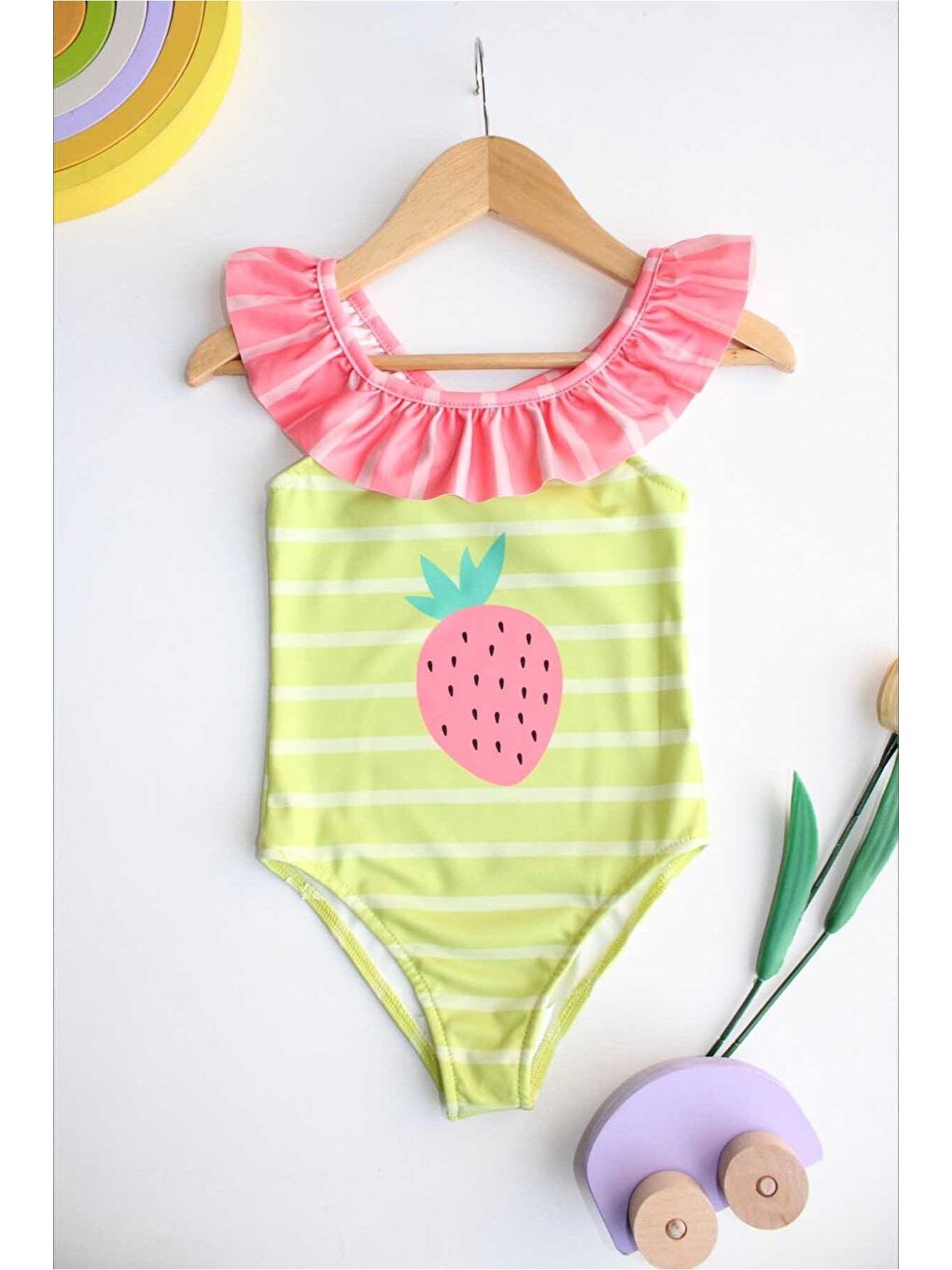 Sarı Çapraz Fırfır Askılı Kız Çocuk Mayo